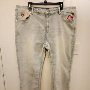 Denim Jeans Men's Size 42x32 Born Fly Embroidered Stylish Streetwear Trendy
